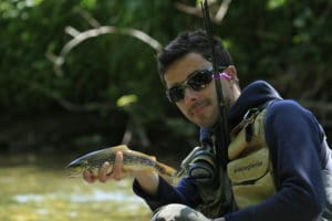 moniteur guide pêche nive glenn made in river